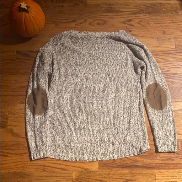 Design lab sweater - Picture 10 of 10